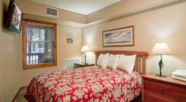 Номер Standard Rimfire 160: Walking Distance to Shops, Restaurants, Starbucks 1 BR Sleeps 4
