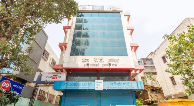 SPOT ON 37458 Hotel Rahi