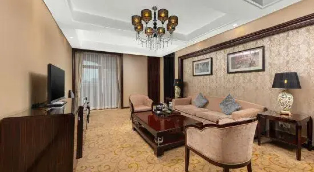 Люкс Deluxe Country Garden Holiday Hotel