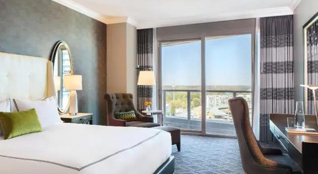 Двухместный номер Standard с красивым видом из окна Kimpton Tryon Park Hotel by IHG