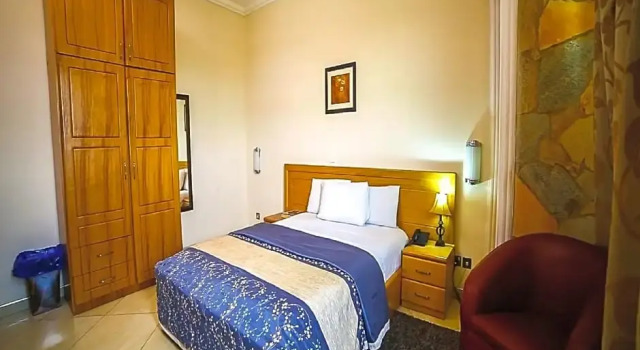 Двухместный номер Standard Charleston Hotel