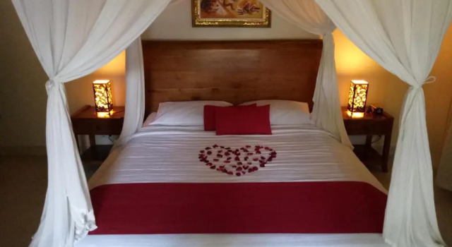 Villa Esa Ubud, Rezervovat Vila Chaty v Bali, Chalupa