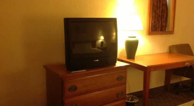 Days Inn Brookshire, Boek Hotel Hotels in Brookshire met zwembad, Zwembad