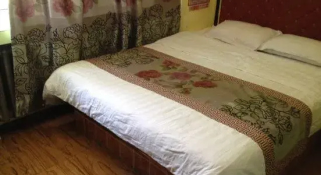 Harbin Caotangjian Central Chinese Inn, Prenota Hotel Harbin Heilongjiang