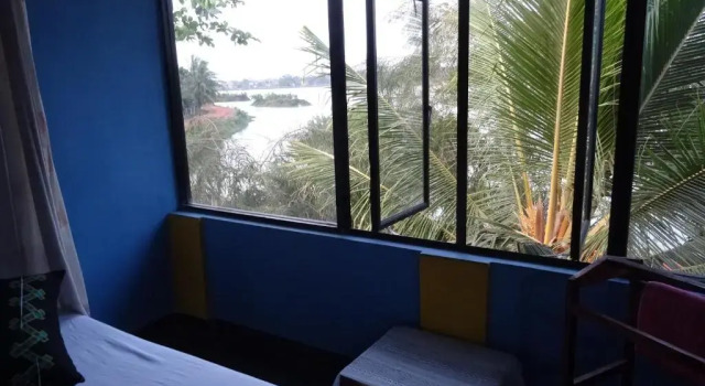 Семейный номер Standard с видом на озеро Lake Wave Hotel