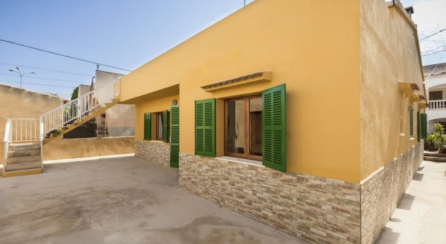 Finca Es Pagell, Rezerwuj Willa Hotele w Majorka z parkingiem, Parking