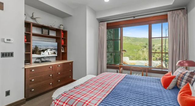 Flagstaff Lodge - Three Bedroom Condo Residence #203 by Deer Valley Resort, Varaa Lomakeskus Deer Valley 