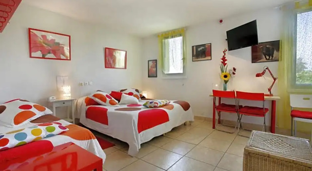 Номер Comfort Logis Hôtel Corintel Bordeaux Est