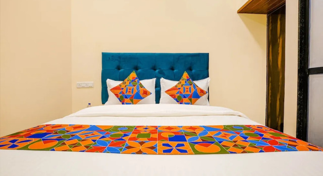 Номер Deluxe FabExpress Kurla Inn - Nr BKC