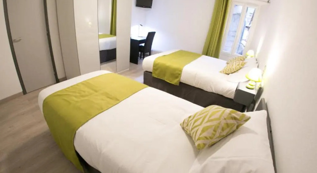 Номер Standard Grand Hotel De France