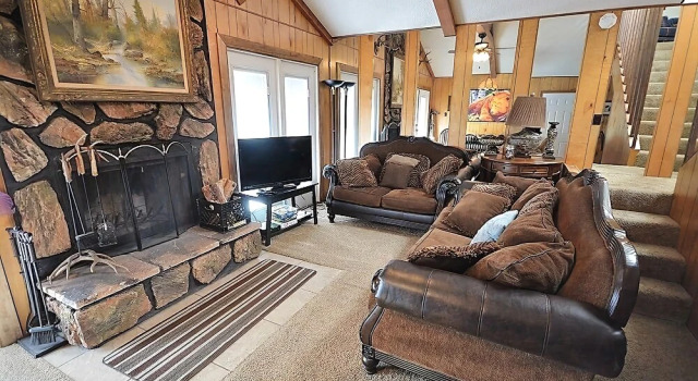 Chalmers - Three Bedroom Cabin, Забронировать Отель СПА-отели Руидозо, рядом с Гольф-клуб «The Links at Sierra Blanca», SPA-услуги