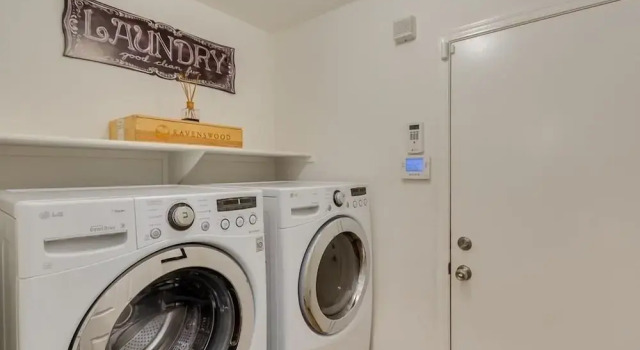 Blackfoot 3 Bedroom Home, Забронировать Дом для отпуска Сан-Тан-Вэлли штат Аризона