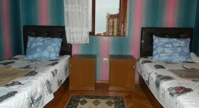 Batumi Hostel 10 - 11, Book Hostel Batumi 