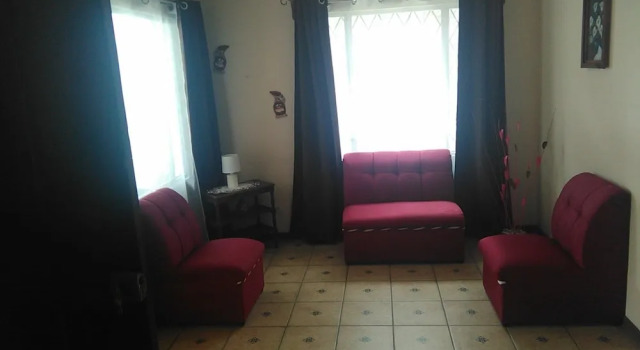 Mary's Lodge, Rezerwuj Hotel San Ramon Alajuela