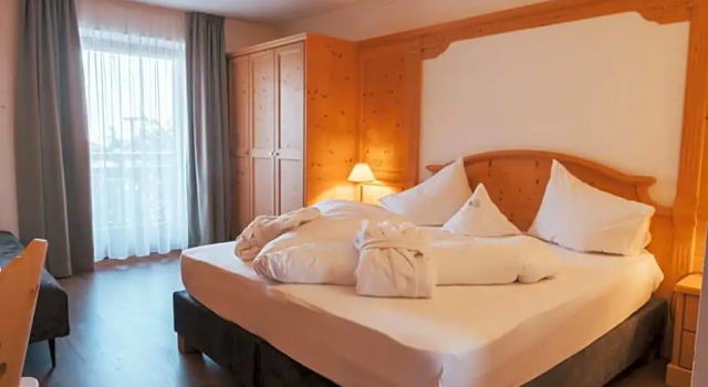 Номер Economy Parkhotel Holzerhof