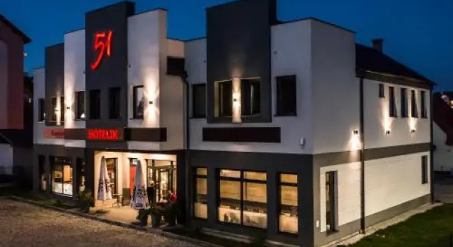 Hotelik 51, Prenota Hotel Hotel a Varmia-Masuria con parcheggio, Parcheggio