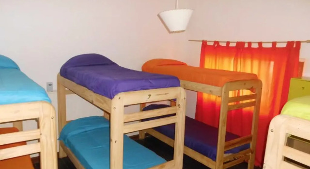 Кровать в общем номере Shanti Hostel