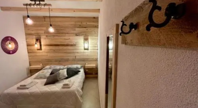 Iknos Suites by Wonderful Italy, Забронировать Гостевой дом Гостевые дома Ольбия, Гостевой дом