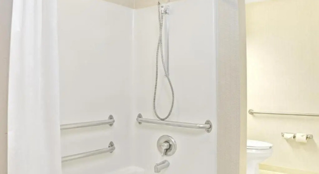 Номер Deluxe Microtel Inn by Wyndham Raleigh-Durham Airport