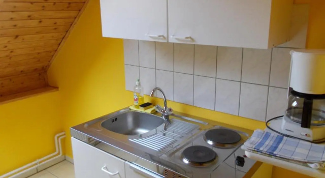Afamado Apartman Fisli, Book Lejlighed Hoteller i Western Transdanubia med parkering, Parkering
