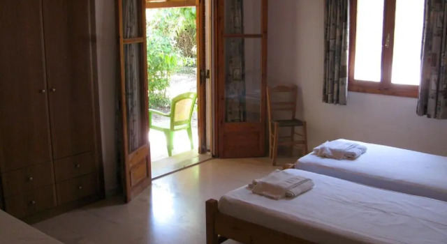 Nikos 3, Prenota Hotel Zacharo Elide