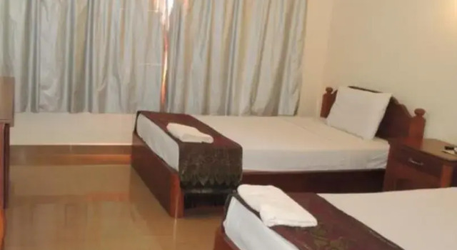 RatanakCity hotel, Забронировать Отель Бан-Лунг Ratanakiri Province