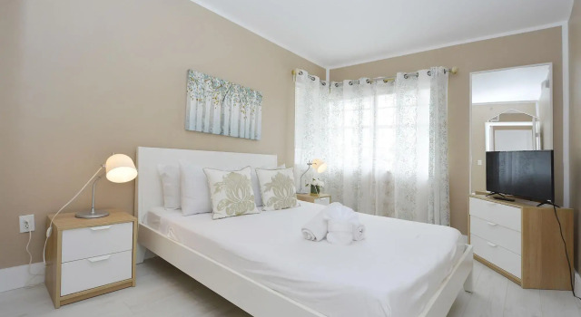 335 Ocean Walk Apartments