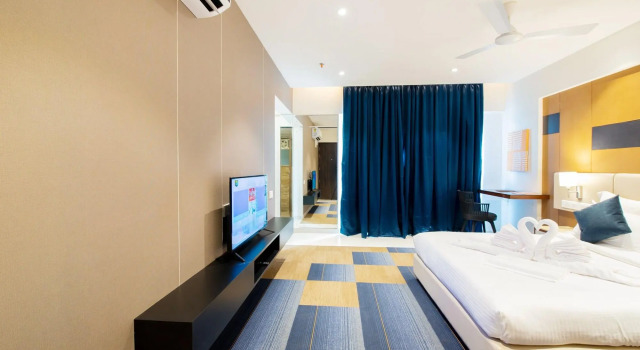 StayBird - B Suite, Business Hotel, Kharadi, Забронировать Отель Отели штата Махараштры 3 звезды, 3*
