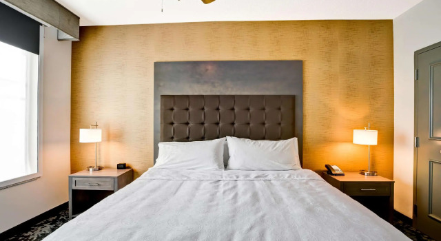 Четырёхместный люкс с 2 комнатами Homewood Suites by Hilton Christiansburg