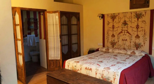 Полулюкс Casa Rural con encanto "Los Postigos"