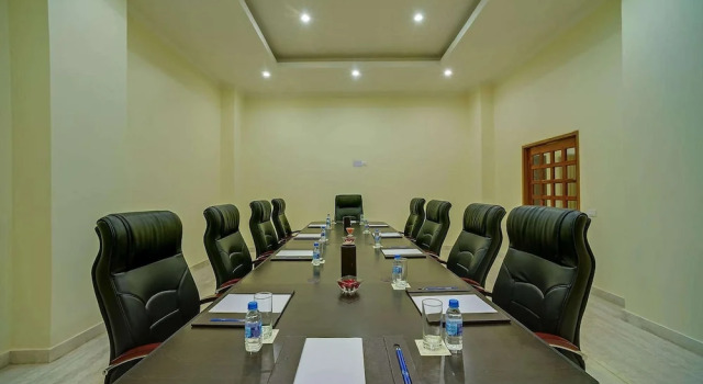 Royal Sarovar Portico Siliguri, Book Hotel Hoteller i Siliguri med pool, Swimmingpool