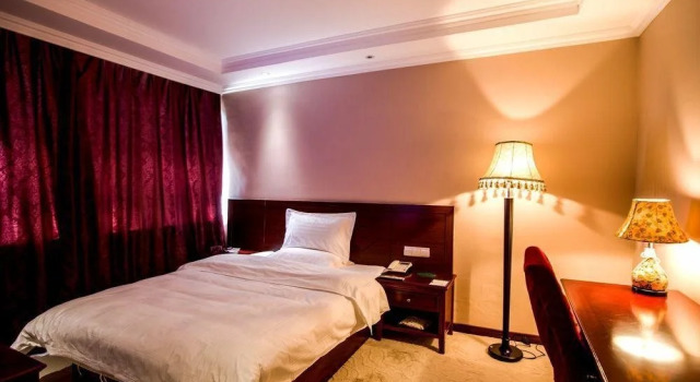 Qinghai New Times Building, Забронировать Отель Отели Синин 3 звезды, рядом с Mojia Street, 3*