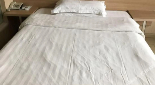 Lanyi Inn Hotel (Shanghai Zhangze), Varaa Hotelli Shanghai Shanghai