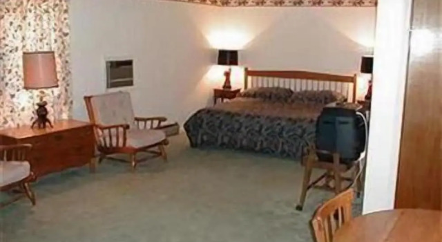 Ladd Brook Inn