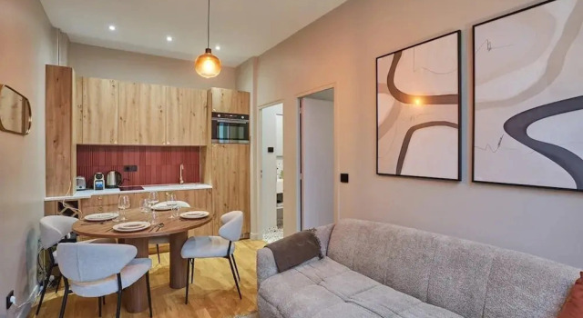 Charming 1 Bedroom - Canal Saint-martin, Забронировать Апарт-отель Париж Иль-де-Франс, рядом с Станция метро Rambuteau