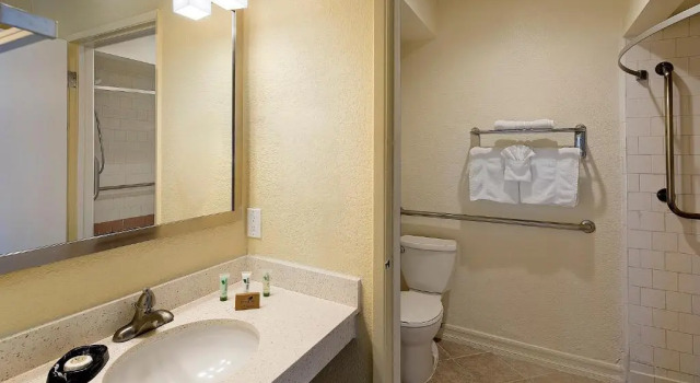 Четырёхместный номер Standard Golden Sails Hotel