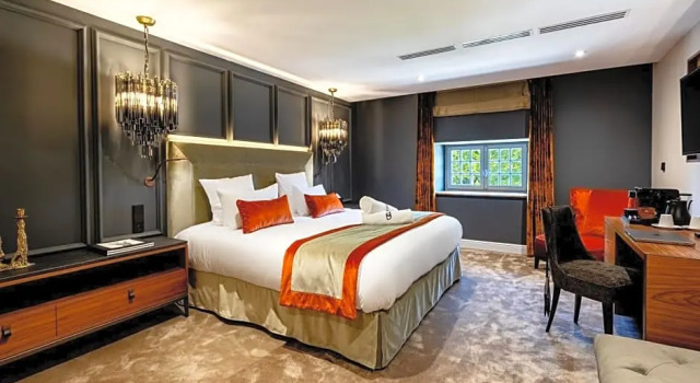 Номер Executive Domaine de Dolomieu Hotel & Spa - BW Premier Collection