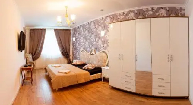 Apartment on Melnikova Street