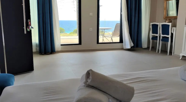 Mykoniatika Villas, Book Pension Nea Kalikratia 
