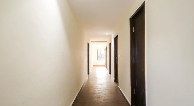 OYO 63134 Hotel Red Queen, Забронировать Отель Отели штата Махараштры 3 звезды, 3*