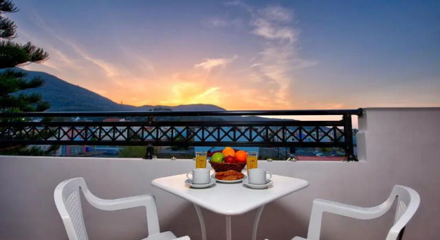 Апартаменты Superior Kostas Apartments