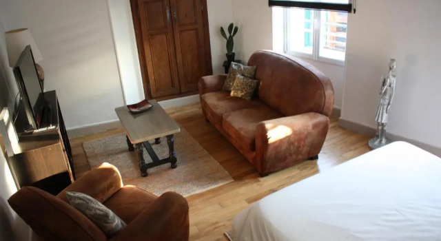 Bel appartement indépendant centre de Magny-Cours avec parking, Reservar Apartamento Magny-Cours 