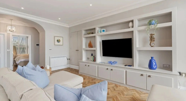 Коттедж 3 Croft House - Beach Front Sea Views Parking