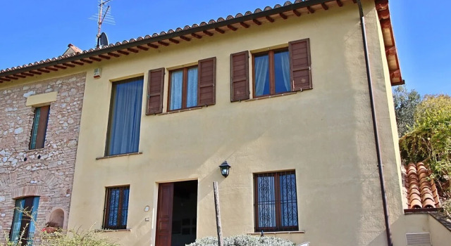 Agriturismo in the Hills, Private Terrace, Swimming Pool and Beautiful View, Varaa Hotelli Trevi Umbria
