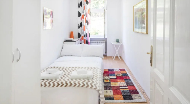 Spacious 2bdr Apartment on Tkalciceva Street