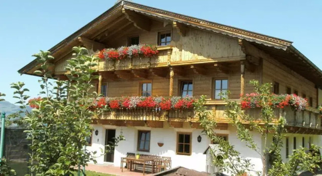 Iglhof, Prenota Hotel Hotel a Tirolo con parcheggio, Parcheggio