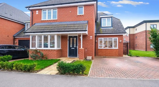 Luxury 5 bedroom Serviced Hse Leavesden