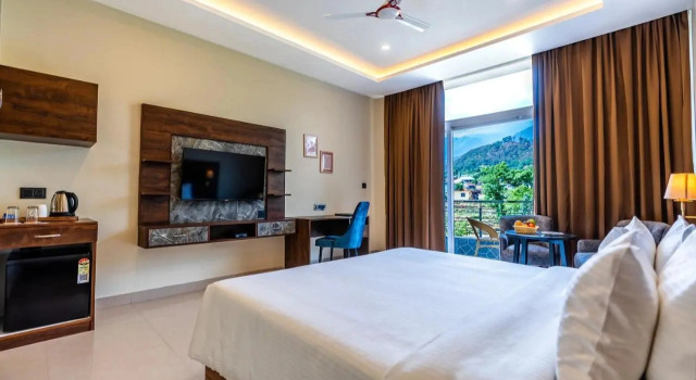 Aotel by Clarks Inn Palampur