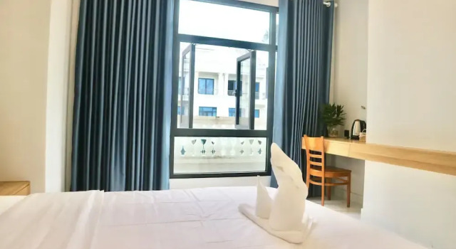 Двухместный номер Superior Blue Waves Grand World Phu Quoc Hotel