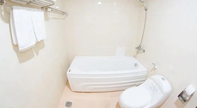 Шестиместный семейный номер Standard с видом на город Kieu Anh Hotel Vung Tau